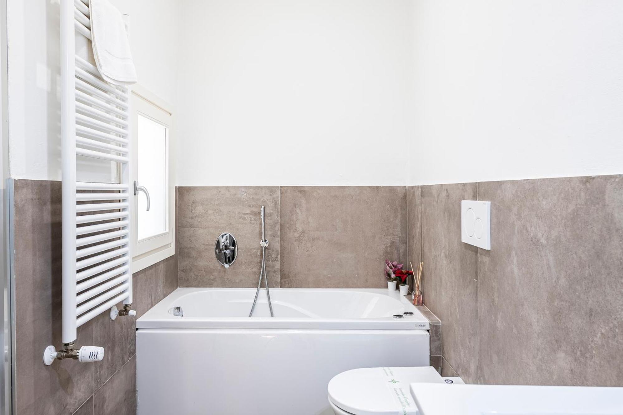 10 Minuti Duomo - Double Suite Con Idromassaggio Florence Buitenkant foto