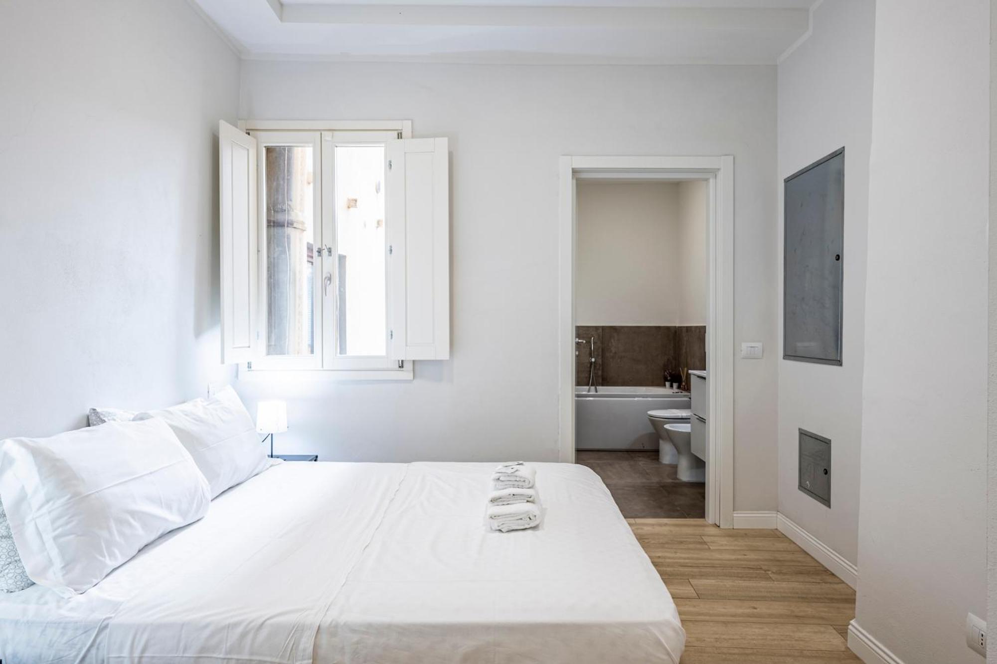 10 Minuti Duomo - Double Suite Con Idromassaggio Florence Buitenkant foto